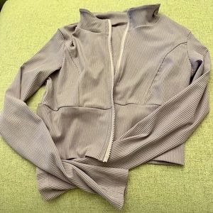 Women purple crop top long sleeve